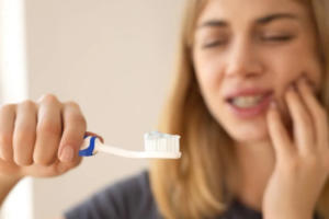 How to Stop Sensitive Teeth Pain Immediately